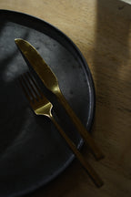 Low-Rim Plate