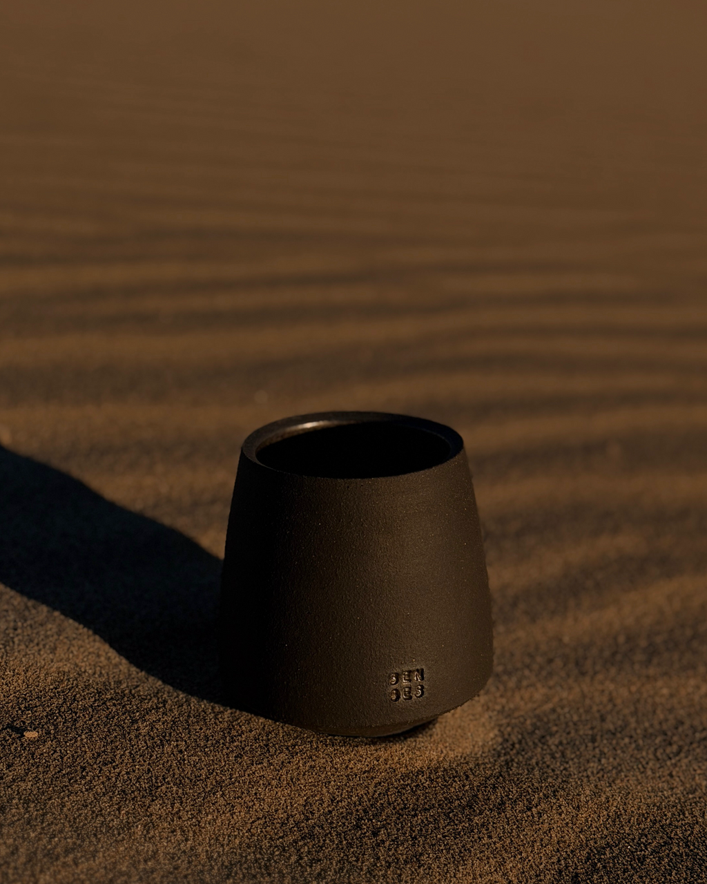 SENSES x JC | Handmade Ceramic Toxin-Free Beeswax Woodwick Candle
