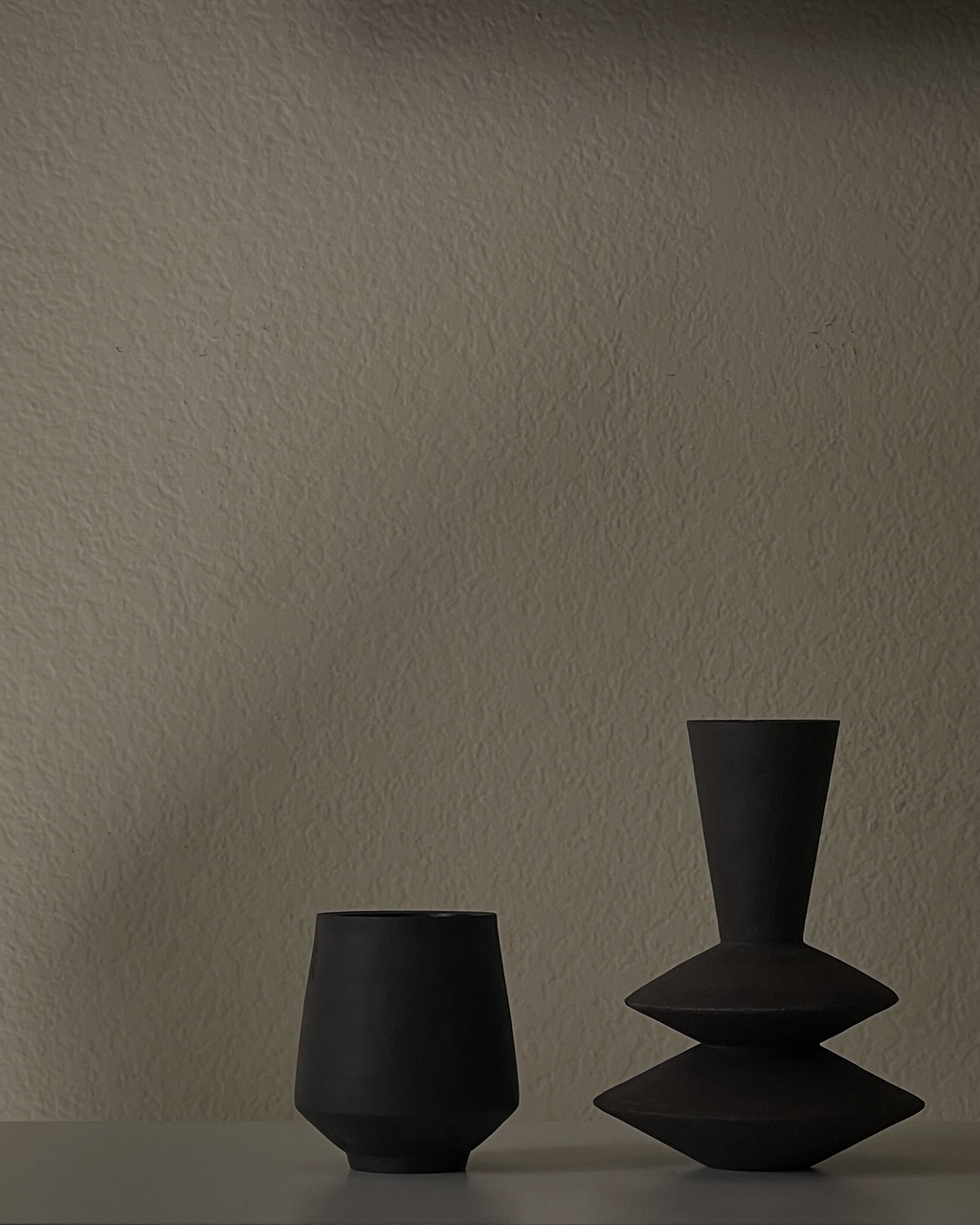 SENSES x JC | Handmade Ceramic Toxin-Free Beeswax Woodwick Candle