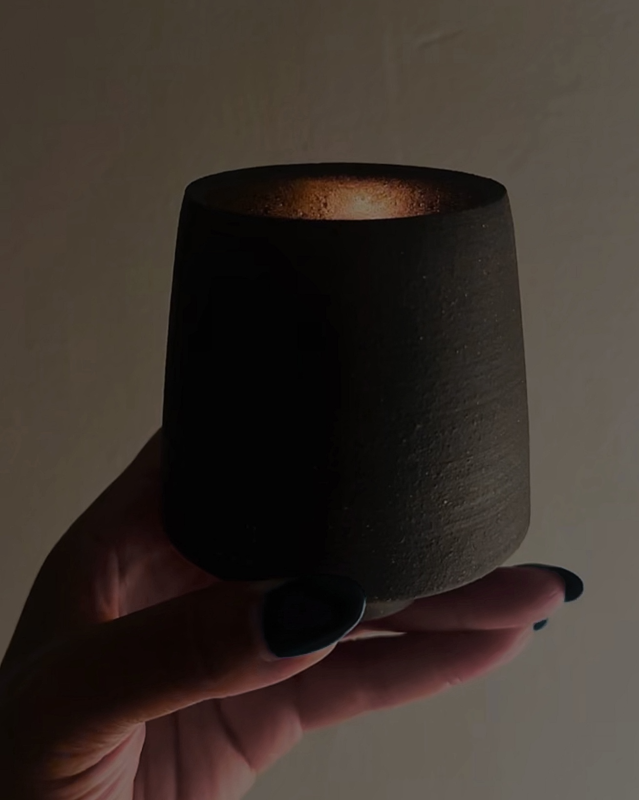 SENSES x JC | Handmade Ceramic Toxin-Free Beeswax Woodwick Candle