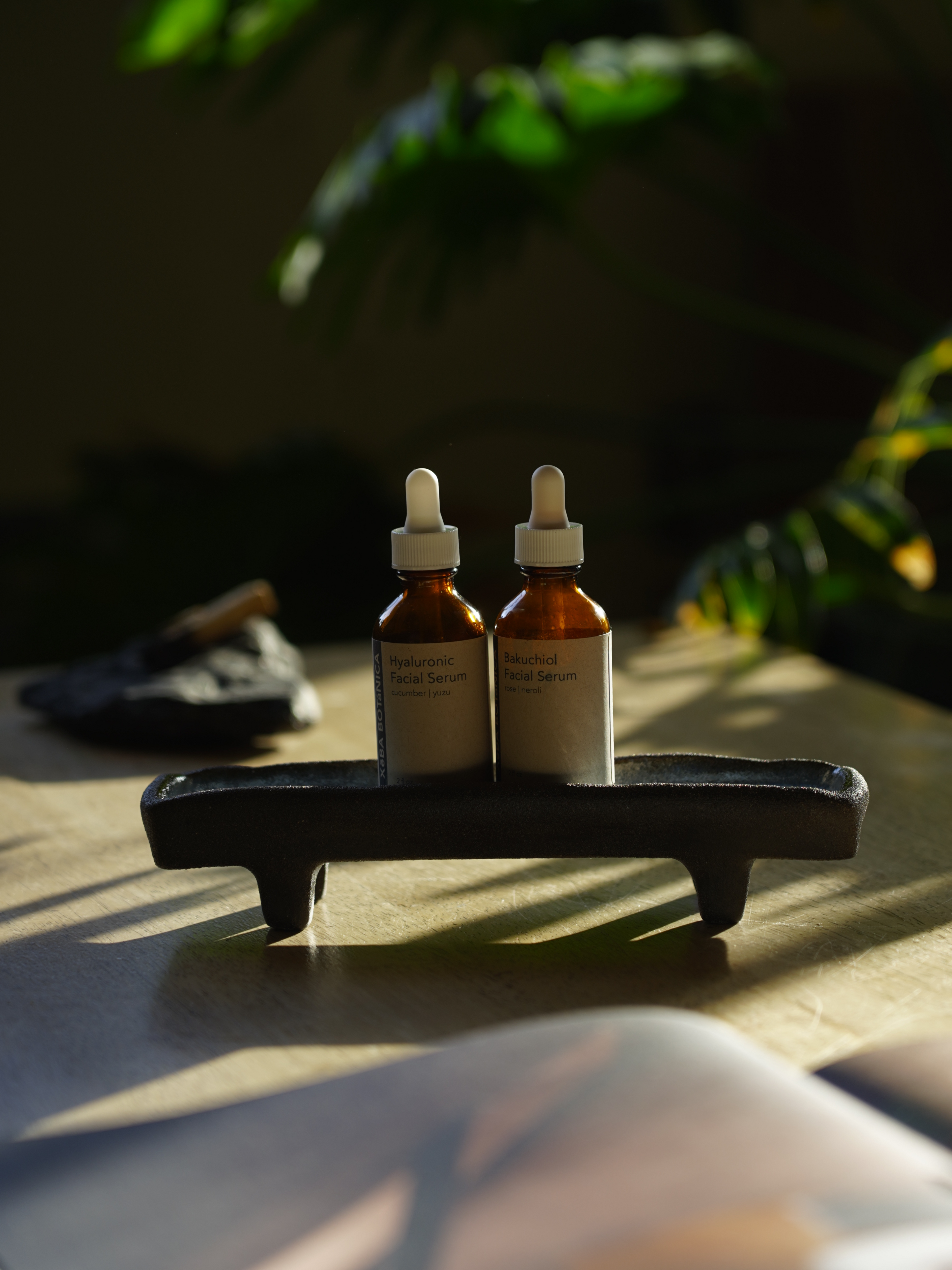 Handbuilt Stoneware Footed Display Tray | For Everyday Objects
